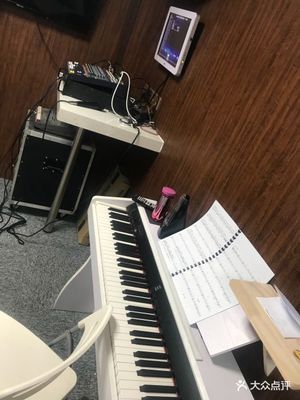 東工廠音樂(虹口店)